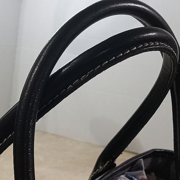 Dooney & Bourke Purse - Picture 6 of 12
